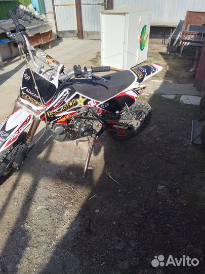 Продам питбайк 125