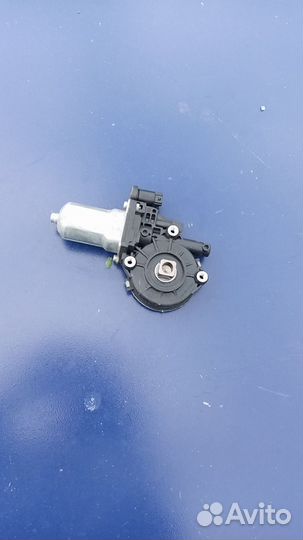 Мотор стеклоподъемника левый Suzuki Grand Vitara 2
