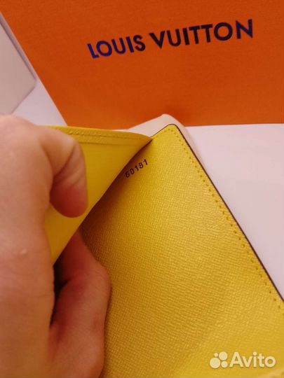 Обложка на паспорт louis vuitton