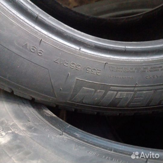 Michelin Agilis 235/55 R17