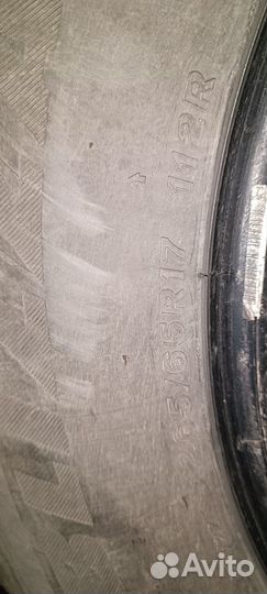 Bridgestone Blizzak DM-V1 265/65 R17