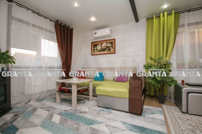 Дом 153 м² на участке 6 сот.