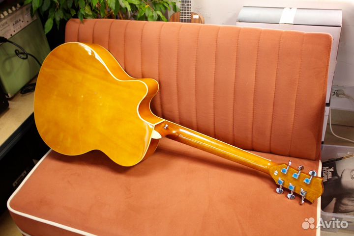 Гитара Elitaro Новая