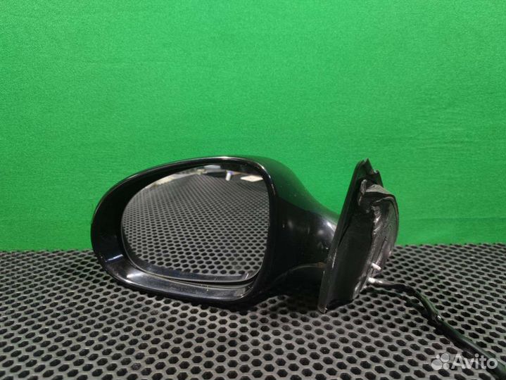 Зеркало левое 3C0 857 933 Volkswagen Passat B6 2.0 Бензин