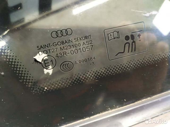 Форточка двери задняя левая Audi A3 8V 1.8 cjsb