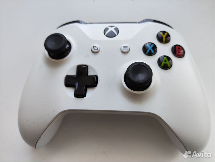 Геймпад xbox one s