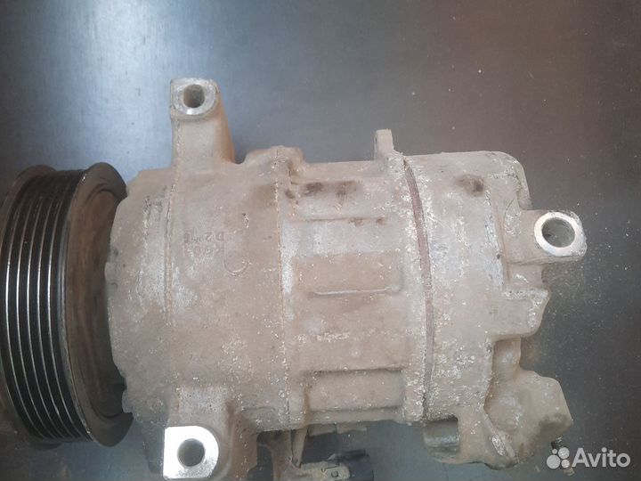 Компрессор кондиционераавтомобильный бу
