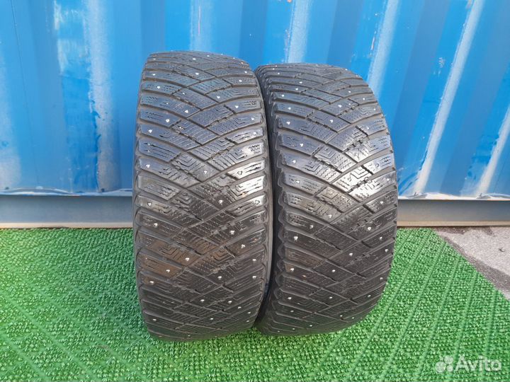 Goodyear Ultragrip Ice Arctic 225/55 R16 98T