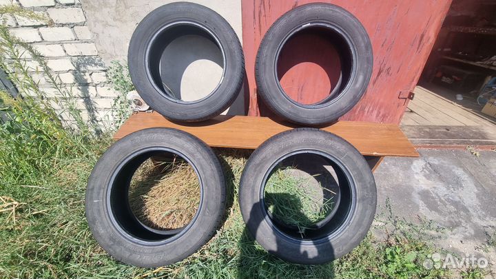 Bridgestone Dueler H/T 843 225/60 R17