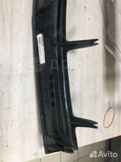 Решетка радиатора Mitsubishi Lancer 8