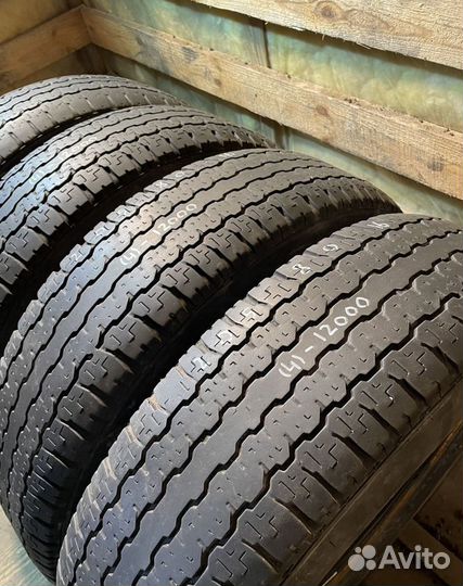 Bridgestone Dueler H/T D689 205/80 R16