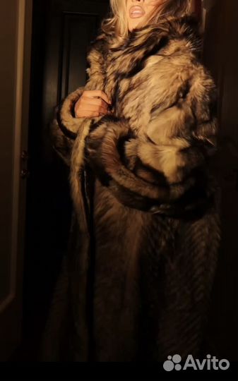 Винтажная шуба из волка женская