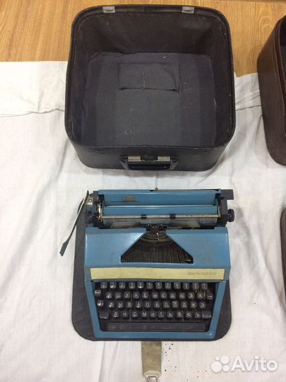 Пишущая машинка