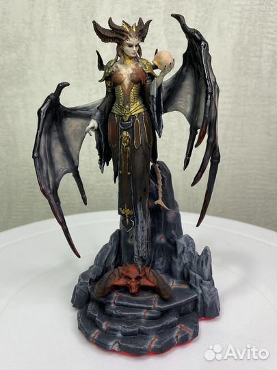 Фигурка Diablo Lilith 13 см