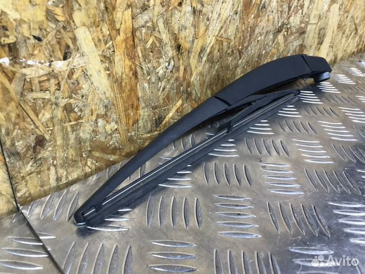 Поводок стеклоочистителя задний LADA Xray 1.8 2018