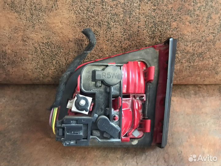 Фонарь крышки багажника левый Citroen c5 x7