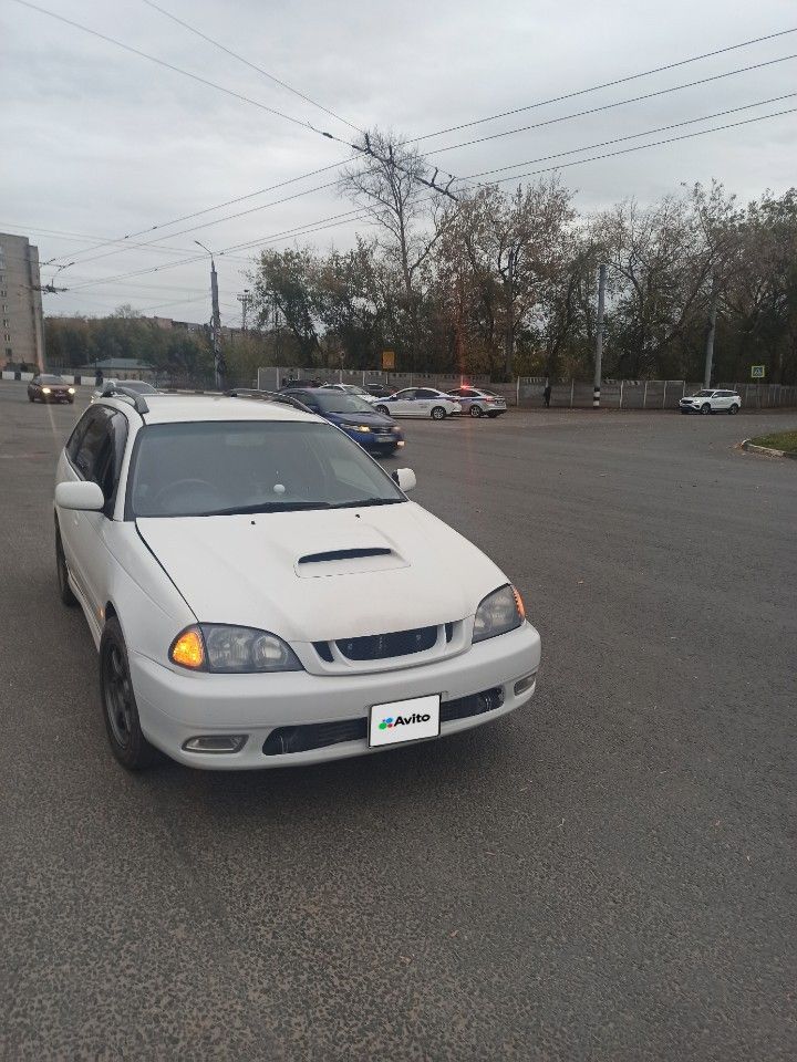 Toyota Caldina: фото владельца