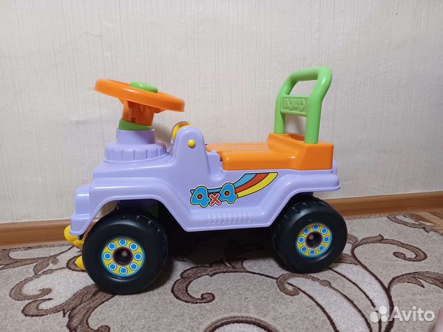 Детская машинка каталка