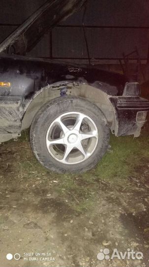 Проставки под стойки на Хонду