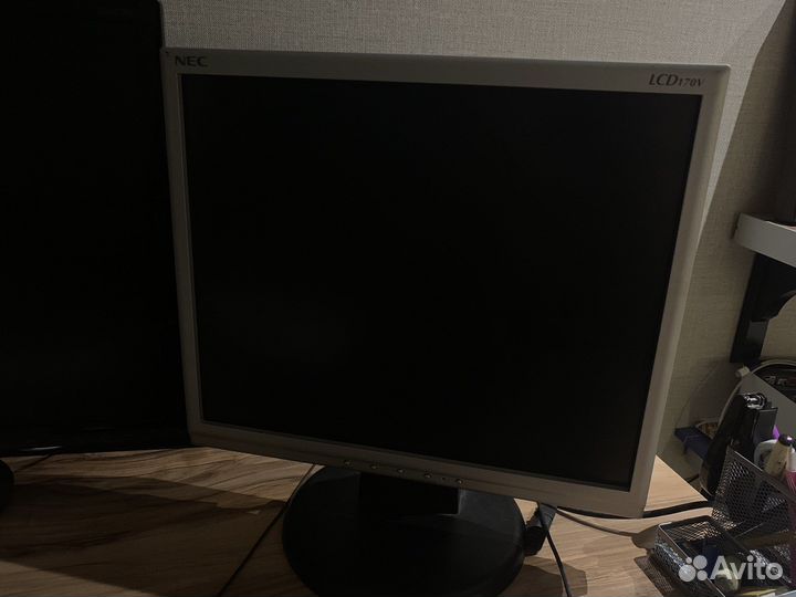 Монитор NEC lcd170v (75 гц)