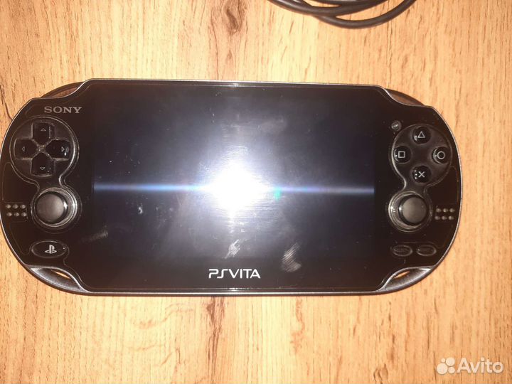 PlayStation Vita PCH-1008
