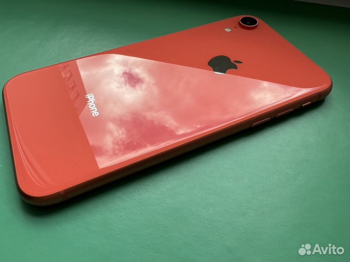 iPhone Xr, 64 ГБ