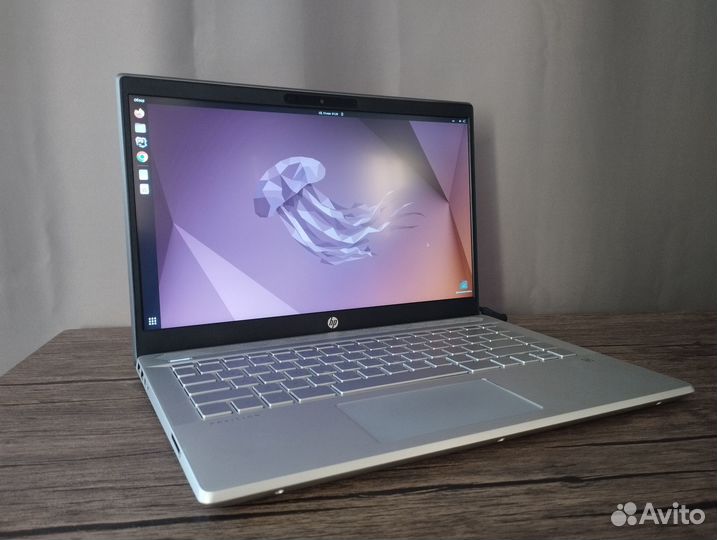 Ноутбук HP Pavilion (model 14-ce0034ur)