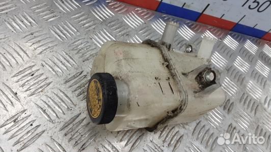 Бачок расширительный toyota prius XW30 (6UK06NP02)