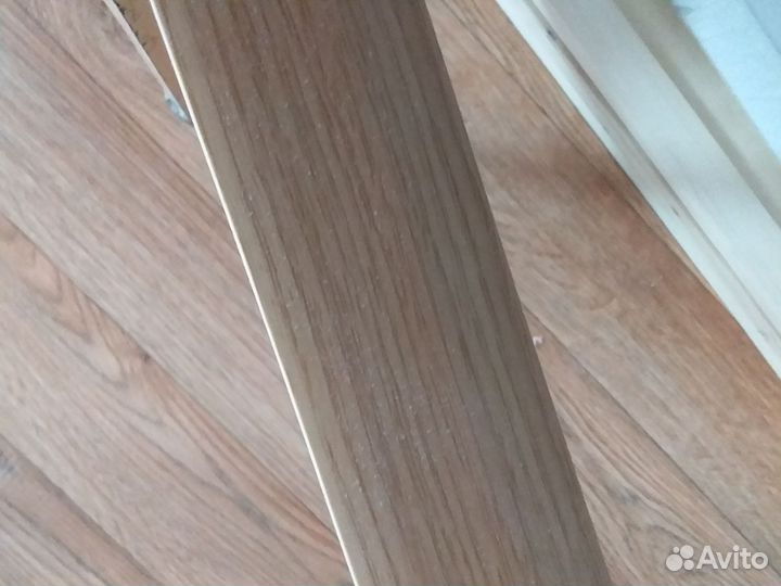 Потолочная багета