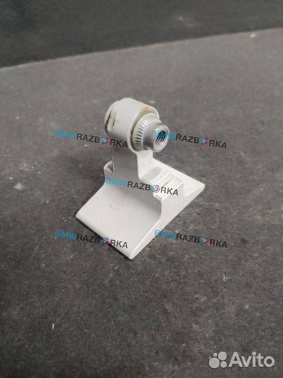 Петля двери передней правой BMW 5 F10/F11/GT F07