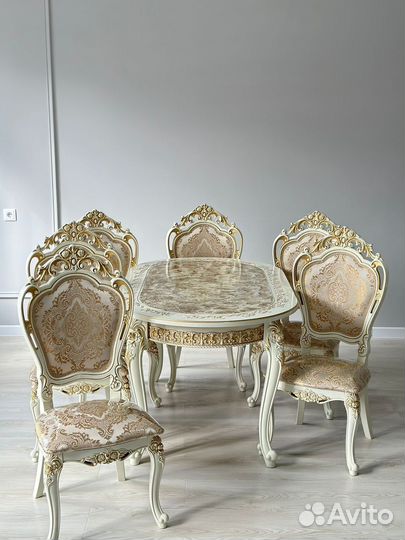 Стол и Стулья