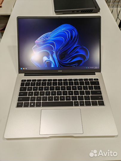 Ноутбук honor magicbook x14 pro