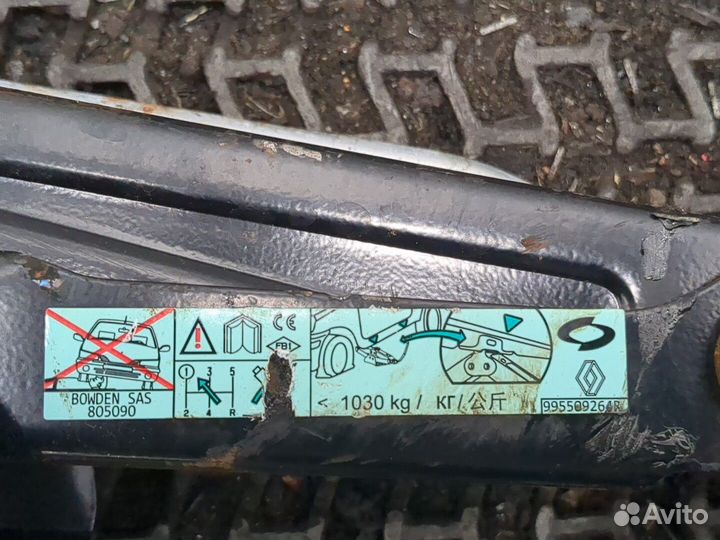 Домкрат Dacia Sandero 2012, 2014