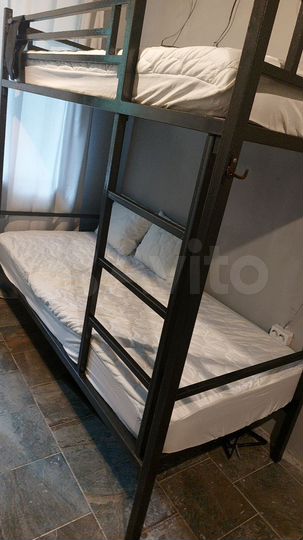 Комната 100 м², 1/5 эт.