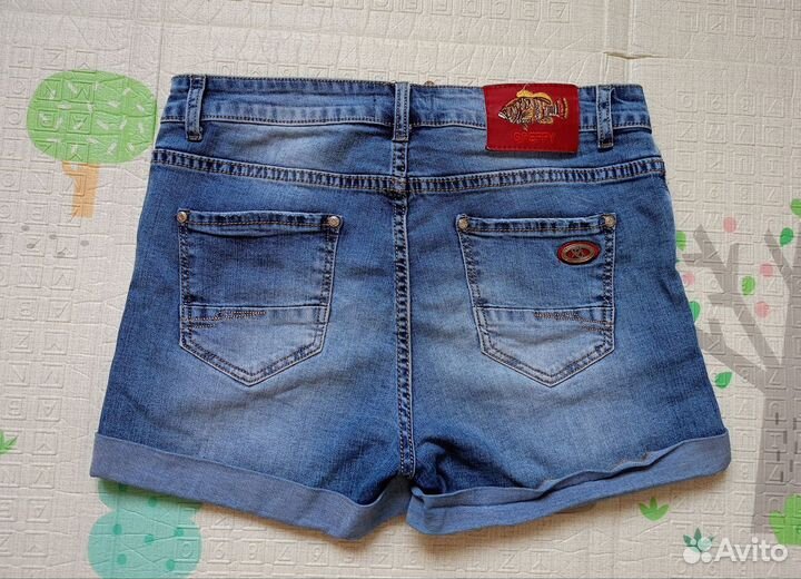 Женские джинсовые шорты 46-48