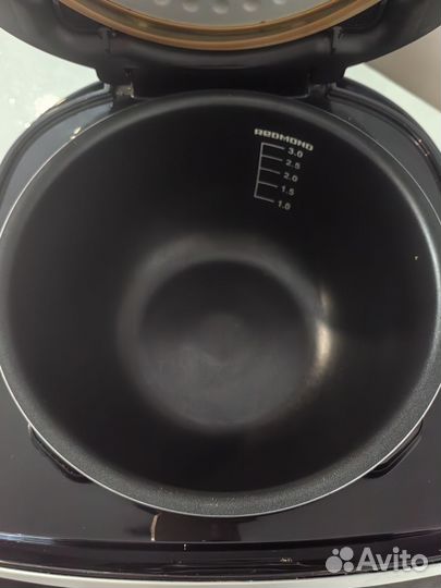 Мультиварка redmond