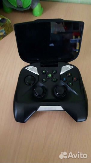 Игровая приставка nvidia Shield