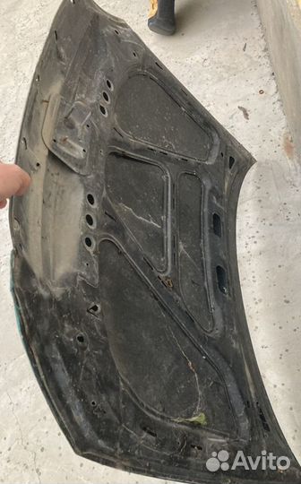 Капот на priora бу