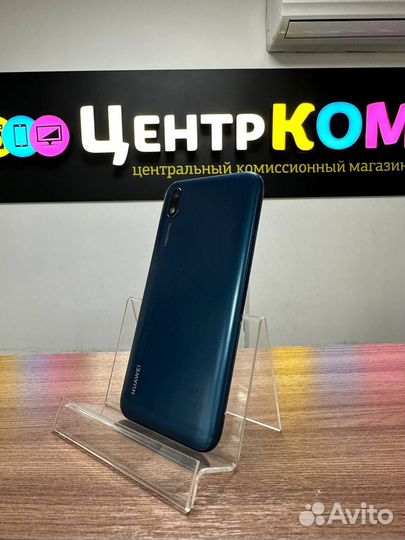 Смартфон Huawei Y5 2019 2/32Gb Синий