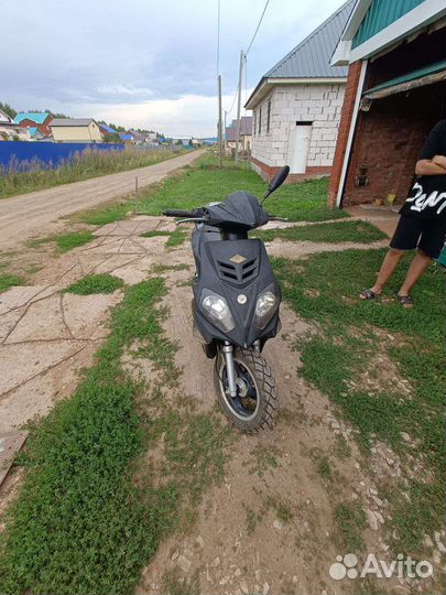 Продам скутер rapira JET