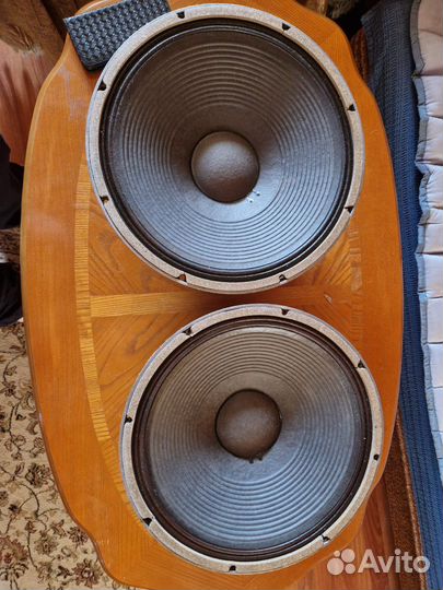 Динамики Jbl 2205A