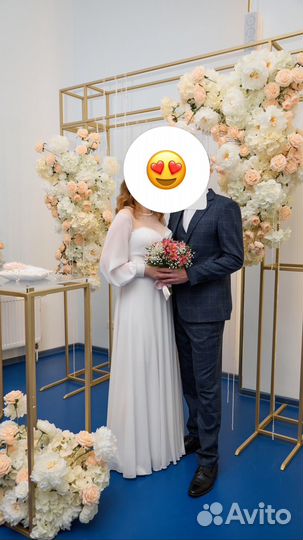 Свадебное платье