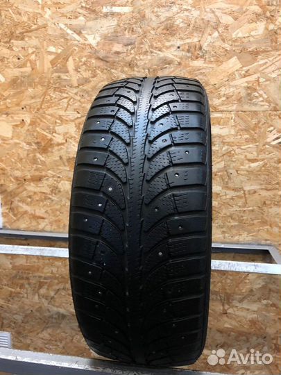 GT Radial Champiro IcePro 215/50 R17