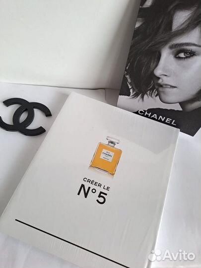 Коллекционные книги Chanel