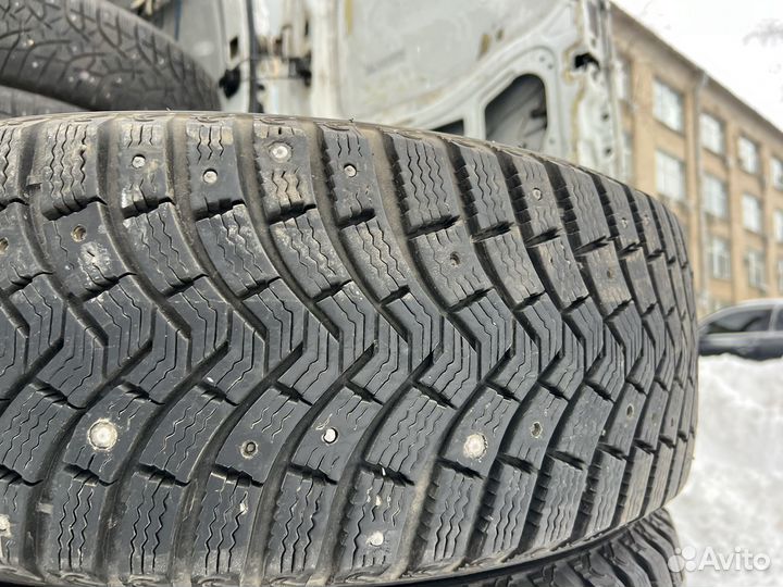 Michelin Latitude X-Ice North 2 + 225/65 R17 102T