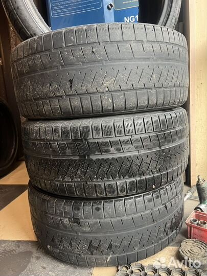 Triangle Snowlink TWT02 245/40 R20