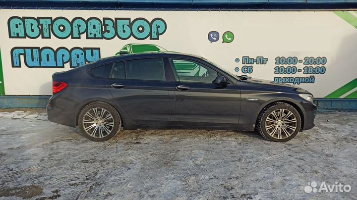 Антенна BMW 5 GT 2010 65209220832 Отличное состоян