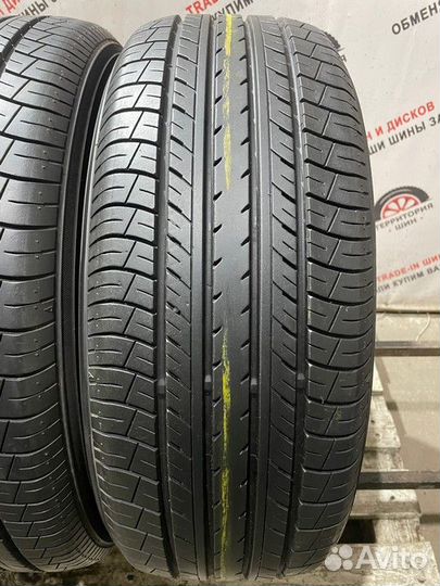 Yokohama dB Decibel E70 215/55 R17 94V