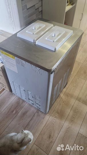 Фризер для мороженого Starfood BQ 318 N