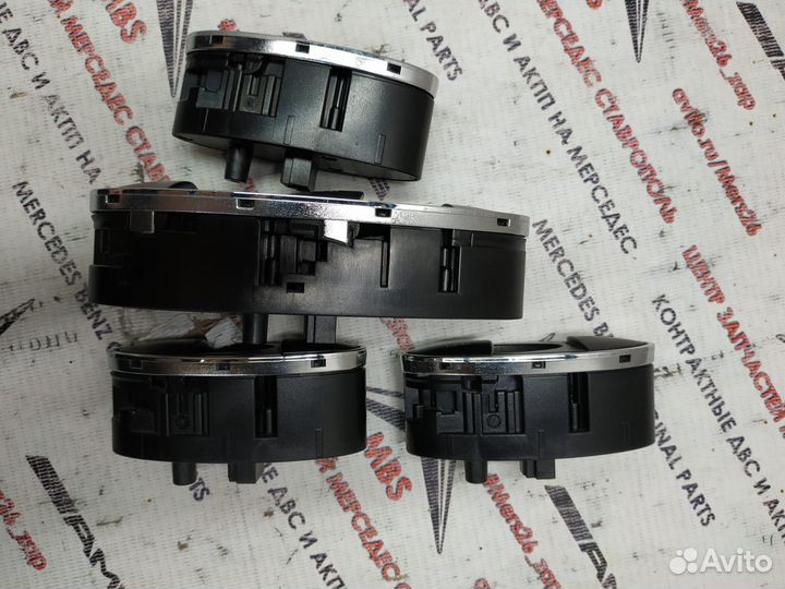 Пульты стеклоподъемников w211 Mercedes комплект